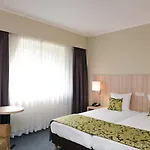 兰佩夏克阿伦那帕阿姆拉酒店 4*