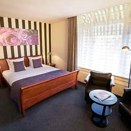 Amrath Lapershoek Arenapark 4*