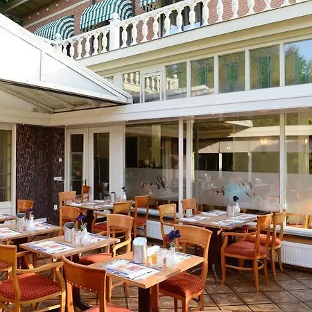 Amrath Lapershoek Arenapark 4*