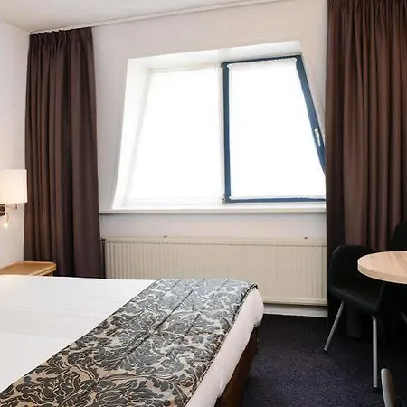 Hotel Amrath Lapershoek Arenapark 4*